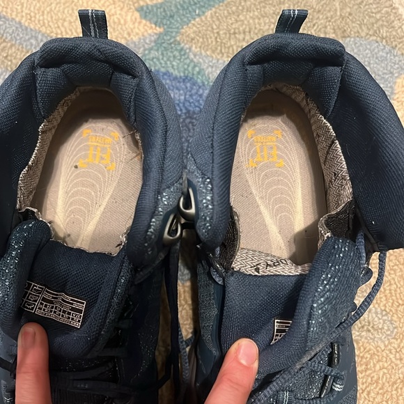 KEEN Terradora II Mid Waterproof Hiking Blue Boots, Women US Sz 7 - Picture 5 of 10